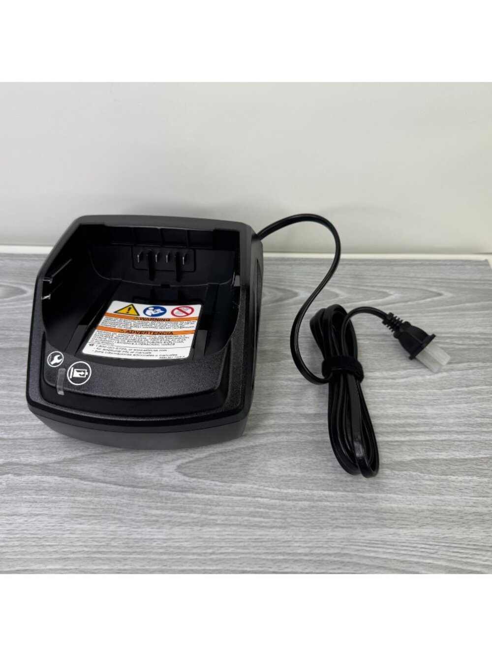 Stihl AL101 Battery Charger for AP 100 200 300 500 Battery Trimmer Blower Mower